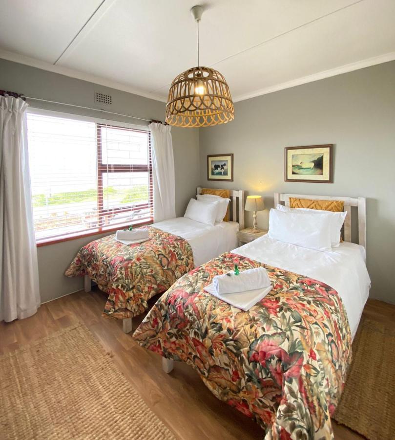 La Mer Seafront Selfcatering Accommodation Kleinmond Exterior foto